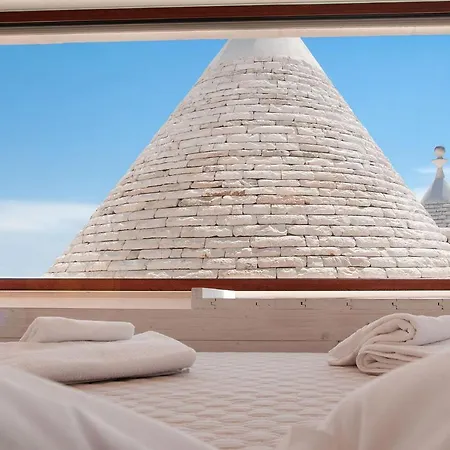 Trulli Loco Villa