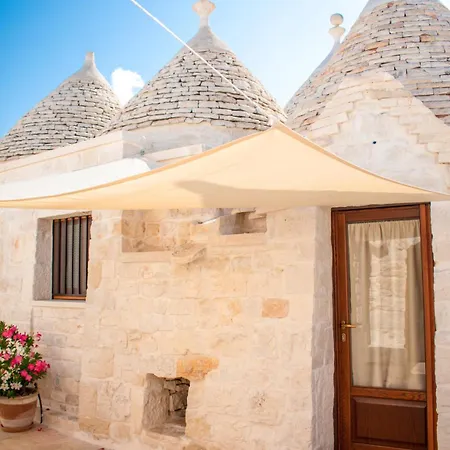 Trulli Loco Villa