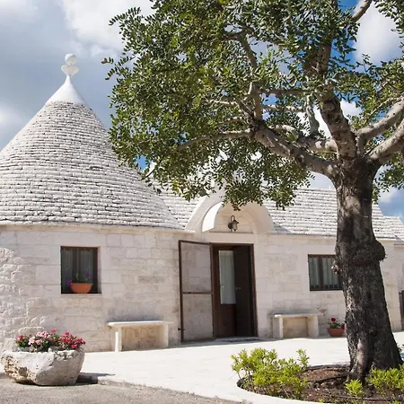 Trulli Loco Villa