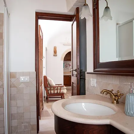 Trulli Loco לוקורוטונדו