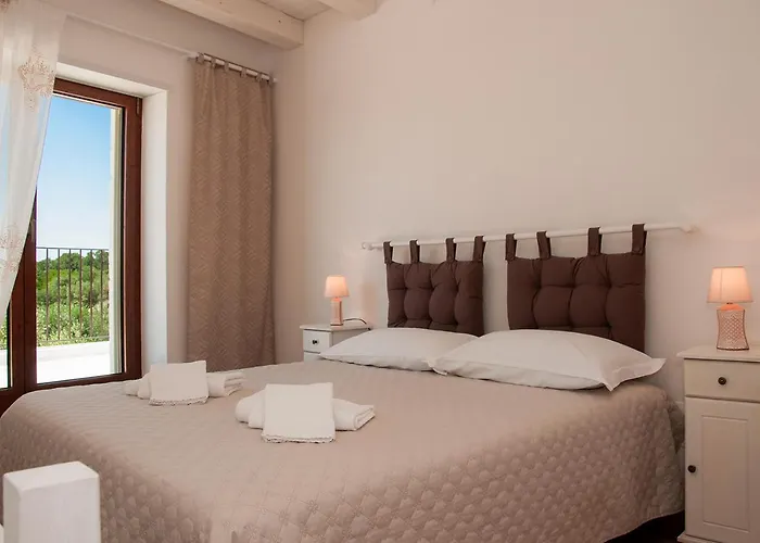 Trulli Loco Locorotondo